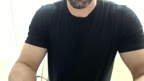 Snapshot of cashmastermuscle77 chatting on 05-24-26, 11:26 cashmastermuscle77 online show from 05-24-26, 11:26
