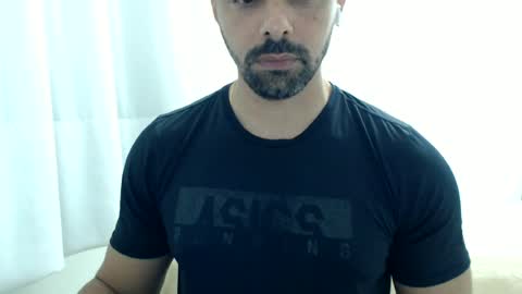 Snapshot of cashmastermuscle77 chatting on 07-07-26, 11:09 cashmastermuscle77 online show from 07-07-26, 11:09