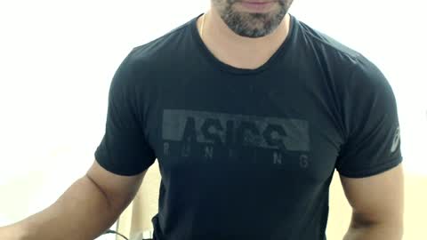 Snapshot of cashmastermuscle77 chatting on 07-09-26, 12:04 cashmastermuscle77 online show from 07-09-26, 12:04