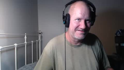 CasinoCam online show from 12-23-25, 01:03