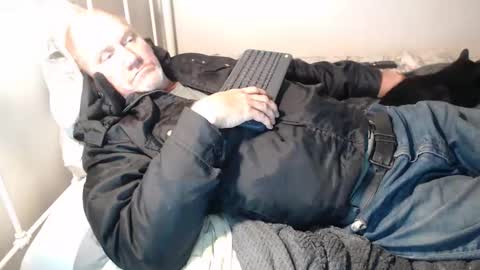 CasinoCam online show from 05-12-26, 05:59