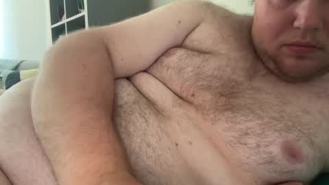 Snapshot of casparyflorian51 chatting on 07-10-26, 01:47 casparyflorian51 online show from 07-10-26, 01:47