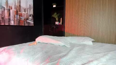 Snapshot of caspermilers chatting on 05-20-26, 01:06 Casper online show from 05-20-26, 01:06