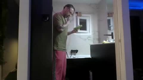 cassandra06400 online show from 10-25-25, 09:09