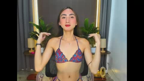 Snapshot of cassandrafoxxx chatting on 05-17-26, 08:27 cassandrafoxxx online show from 05-17-26, 08:27