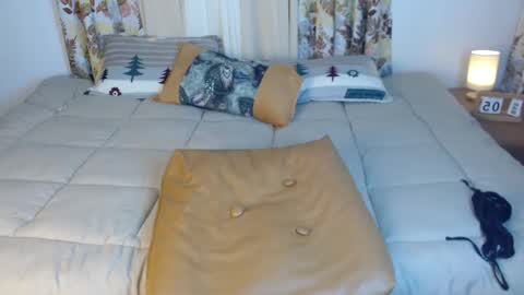 hugecassey online show from 03-05-25, 07:38