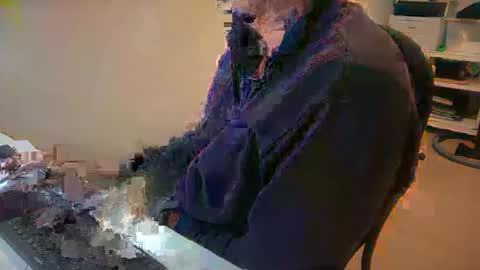 Snapshot of cassi_m chatting on 05-09-26, 05:18 cassi_m online show from 05-09-26, 05:18