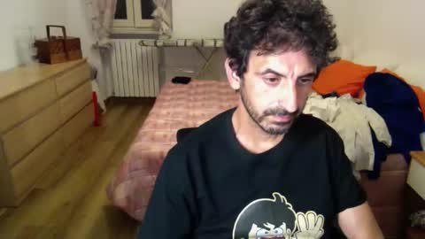 Snapshot of cassiani chatting on 06-01-26, 12:12 cassiani online show from 06-01-26, 12:12