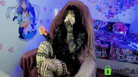 cassie11037 online show from 04-06-26, 03:13
