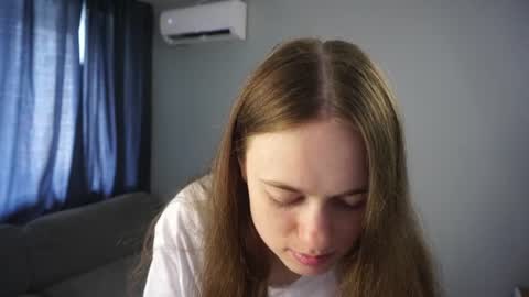 Alice online show from 06-24-26, 05:28