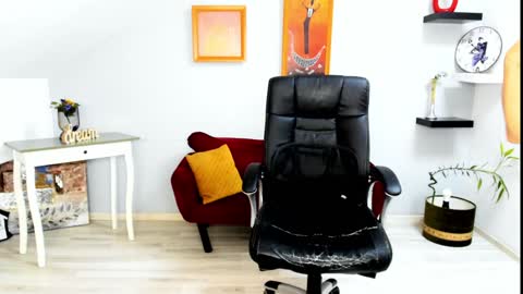 CassieJonas online show from 12-12-24, 10:45