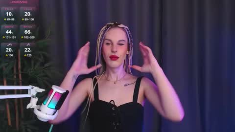 Cassie online show from 01-12-26, 05:23