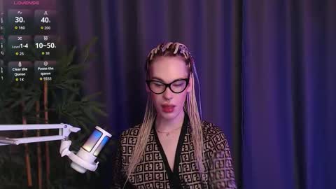 Cassie online show from 01-14-26, 05:46