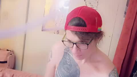 Snapshot of cassiemichelle chatting on 05-17-26, 11:28 Cassiemichelle online show from 05-17-26, 11:28