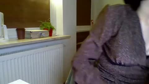 Cassie online show from 01-16-25, 07:20