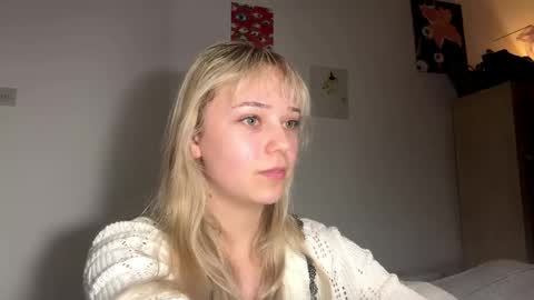 Olivia online show from 03-23-26, 09:41