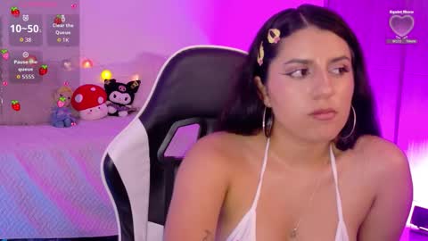 Paula  online show from 09-18-25, 02:13