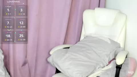 Snapshot of cassiophea_ chatting on 03-12-25, 05:46 Cami online show from 03-12-25, 05:46