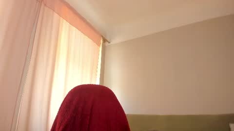 Snapshot of cassisland chatting on 06-19-26, 12:31 cassandra online show from 06-19-26, 12:31