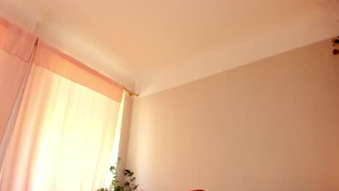 Snapshot of cassisland chatting on 07-21-26, 12:18 cassandra online show from 07-21-26, 12:18
