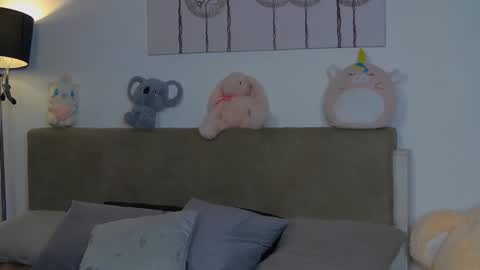 Kierie online show from 09-29-25, 05:01