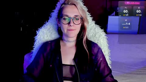 Snapshot of cassy_moore chatting on 12-24-24, 10:17 Ellie online show from 12-24-24, 10:17