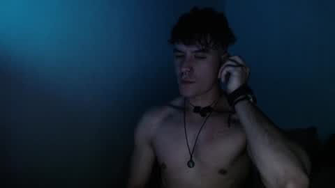 Snapshot of casteryx chatting on 12-24-24, 11:44 Juan online show from 12-24-24, 11:44