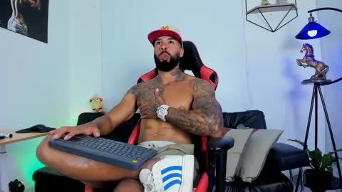 Matheo Brown online show from 01-22-25, 08:38