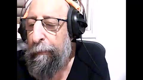 Snapshot of casual53 chatting on 01-15-25, 04:15 casual53 online show from 01-15-25, 04:15