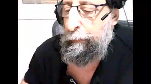 Snapshot of casual53 chatting on 01-16-25, 04:38 casual53 online show from 01-16-25, 04:38