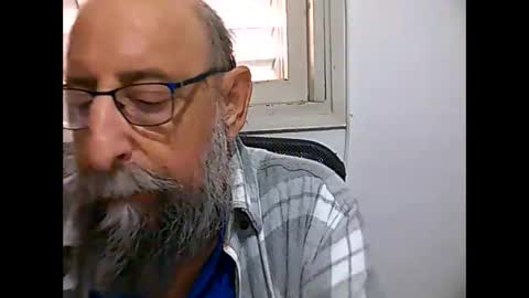 Snapshot of casual53 chatting on 02-04-25, 11:05 casual53 online show from 02-04-25, 11:05