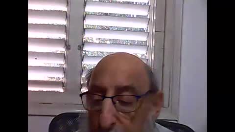 Snapshot of casual53 chatting on 02-25-25, 02:00 casual53 online show from 02-25-25, 02:00