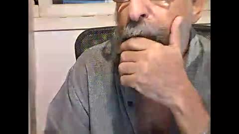 Snapshot of casual53 chatting on 10-16-25, 01:39 casual53 online show from 10-16-25, 01:39