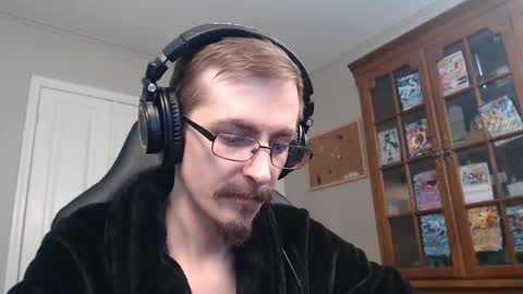 Snapshot of casuallycorrupt chatting on 11-22-25, 01:37 casuallycorrupt online show from 11-22-25, 01:37