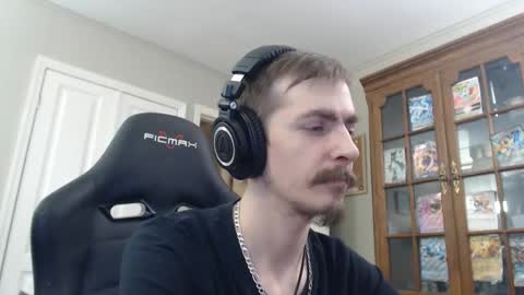 Snapshot of casuallycorrupt chatting on 11-27-25, 01:29 casuallycorrupt online show from 11-27-25, 01:29