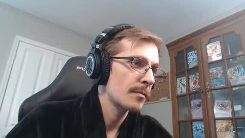 Snapshot of casuallycorrupt chatting on 12-22-25, 05:59 casuallycorrupt online show from 12-22-25, 05:59