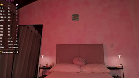 Snapshot of cat_loren chatting on 05-20-26, 12:06 Loren online show from 05-20-26, 12:06