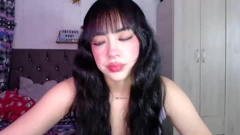 Mila online show from 11-07-25, 07:52