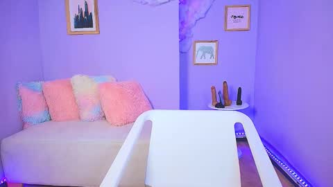 cat_nasty online show from 10-28-25, 08:44