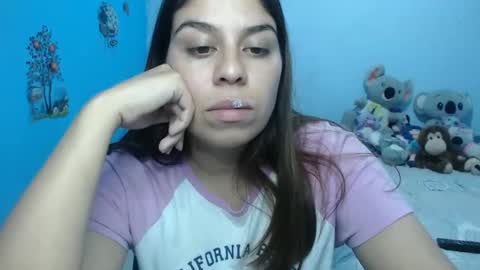 Snapshot of cata_09 chatting on 01-08-25, 11:30 cata online show from 01-08-25, 11:30