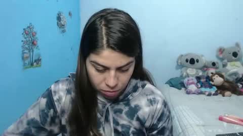 Snapshot of cata_09 chatting on 02-22-25, 07:03 cata online show from 02-22-25, 07:03