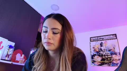 Snapshot of cata_alvarezz chatting on 06-13-26, 04:38 catalina online show from 06-13-26, 04:38