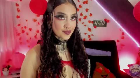Snapshot of cata_greenn chatting on 02-10-25, 08:31 Cata green model independient online show from 02-10-25, 08:31
