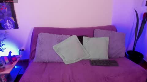 Cata green model independient online show from 05-15-26, 06:48