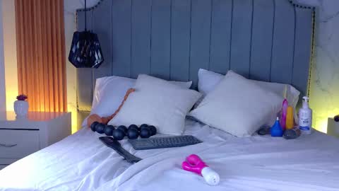 Dani   online show from 03-19-26, 05:50