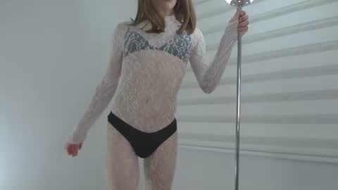 cata_n_cami online show from 06-25-26, 02:33