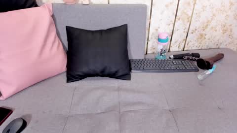 Snapshot of catalehia_moonlight chatting on 02-03-25, 08:13 Cataleha online show from 02-03-25, 08:13
