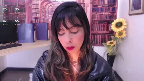 Queen Catalella online show from 10-01-25, 03:12