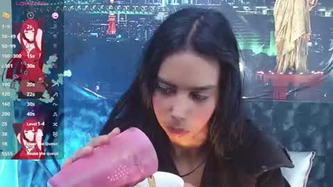 Queen Catalella online show from 07-22-26, 04:48