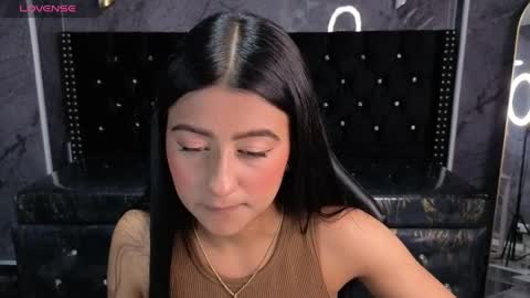 Snapshot of catalella_little_b chatting on 06-02-26, 08:33 catalella_little_b online show from 06-02-26, 08:33
